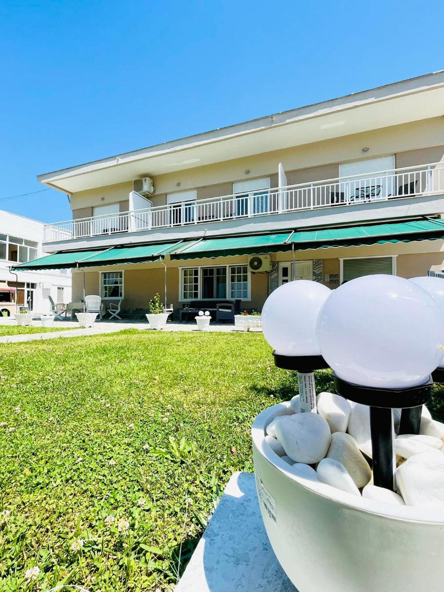Apartment Be My Guest Komotini
