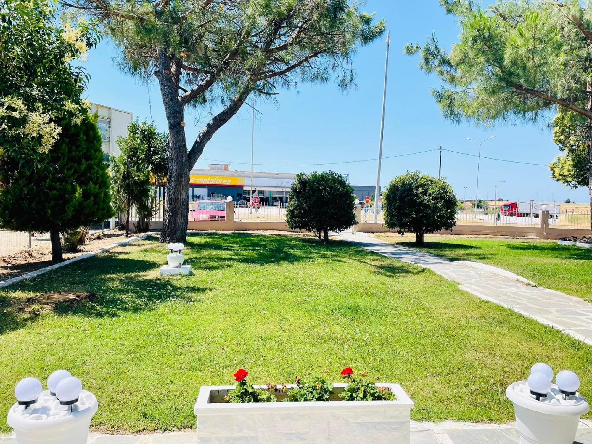 Apartment Be My Guest Komotini